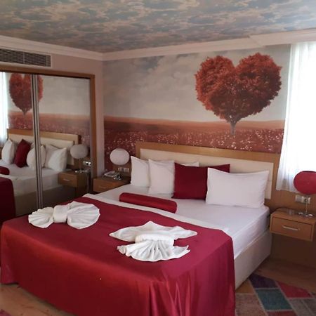 Grand Zentrum Hotel & Cafe Restaurant - Taksim Square Estambul Exterior foto