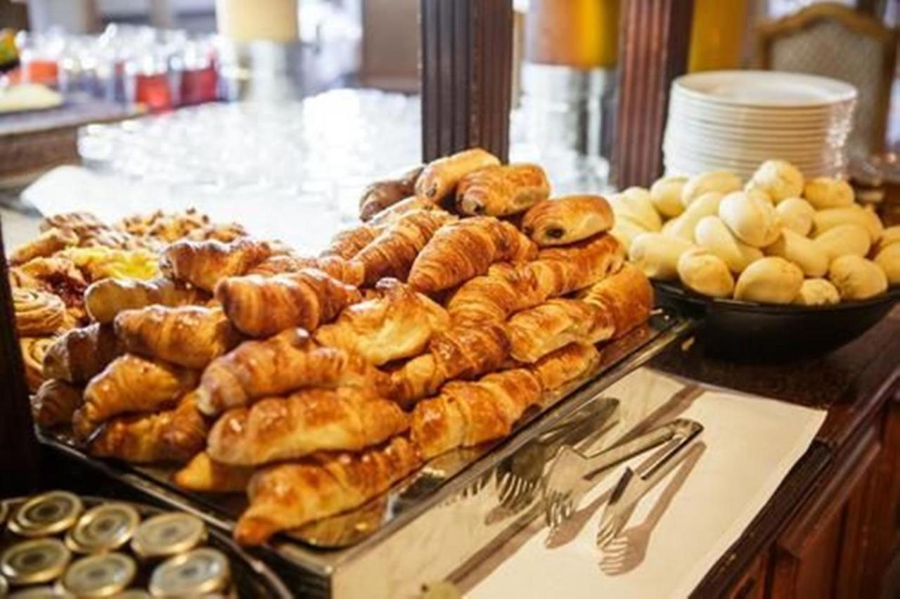 Grand Zentrum Hotel & Cafe Restaurant - Taksim Square Estambul Exterior foto